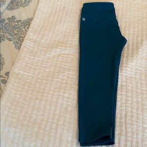 Turquoise fabletics crop leggings